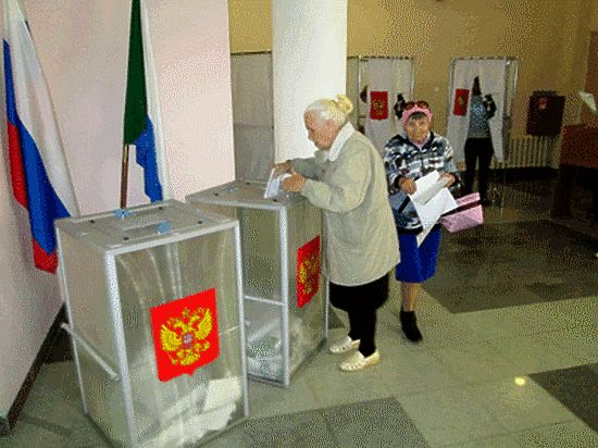 Прошедшие в крае выборы обошлись без неожиданностей: явка была ниже, чем в 2011 году, а победа осталась за «Единой Россией». Единственный печальный сюрприз – смерть пенсионера во время голосования. 