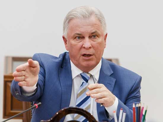 По мнению экспертов, шансы на переизбрание Вячеслава Наговицына главой Бурятии на третий срок в 2017 году не так высоки, как кажется
