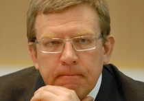 Алексей Кудрин предложил отложить указ Путина о повышении зарплат учителям и врачам