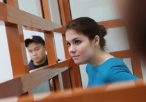 В суде продолжилось рассмотрение дела студентки Александры Ивановой (Варвары Карауловой), обвиняемой в связях с запрещенной в РФ группировкой ИГ