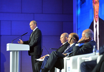 Выступая на инвестиционном форуме «Россия зовет!», Владимир Путин обращался не только, и даже не столько к инвесторам