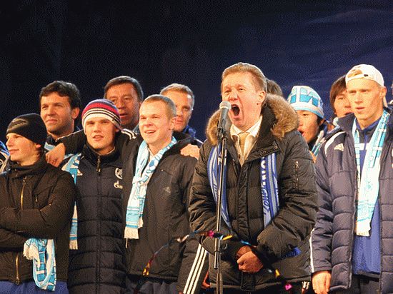 Просто удивительно, что в Газпроме предпочли не вспоминать о десятилетнем юбилее своего спортивного подразделения, или визитной карточки, если хотите