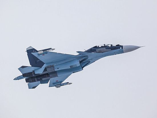В Подмосковье передали доставленные из Иркутска Су-30СМ авиагруппе «Русские витязи»