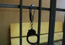 Следователи Приморского края возбудили уголовное дело в отношении 19-летнего сына директора учебного заведения, который сознался в убийстве школьной преподавательницы