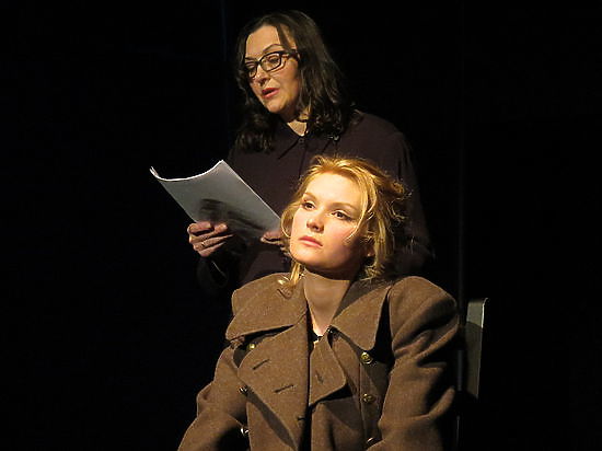 «У войны не женское лицо»: в Молодежном театре – одна из самых проникновенных инсценировок