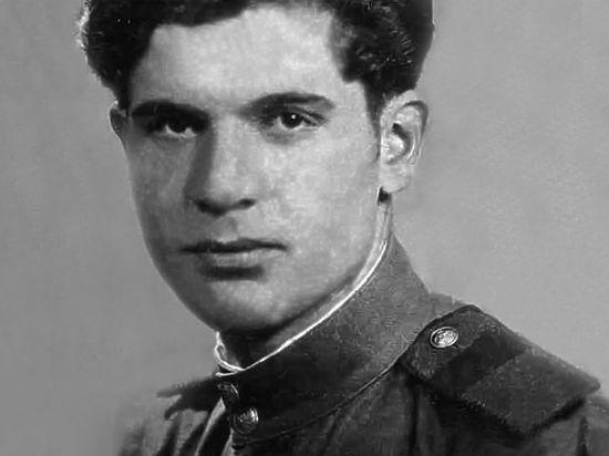  Аким Джемилев был награжден медалью «За отвагу» в 1942-м, орденом Красной Звезды в 1943-м, медалью «За боевые заслуги» в 1945-м...