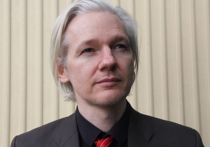 Главный редактор портала WikiLeaks Джулиан Ассанж опроверг причастность России к публикации писем Джона Подесты, главы избирательного штаба кандидата в президенты США Хиллари Клинтон