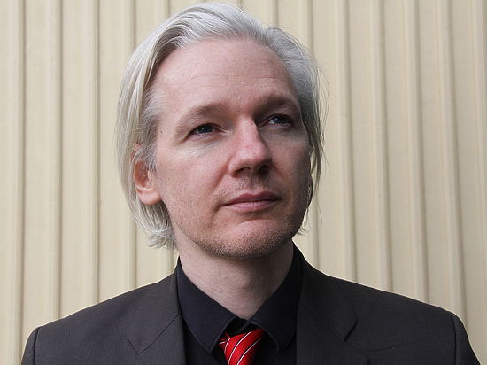 Основатель WikiLeaks вспомнил об «охоте на ведьм»
