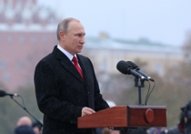 Путин удивил всех, приехав на открытие памятника князю Владимиру раньше положенного