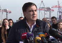 Сегодня одесситы устроили объявившему о своей отставке губернатору Одесской области Михаилу Саакашвили «торжественные проводы» с шашлыками, вином и музыкой