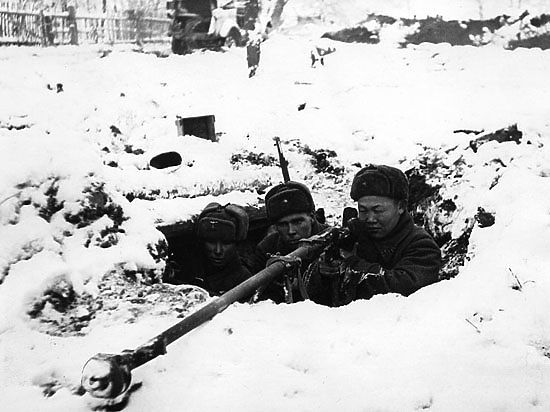 Один из самых знаменитых подвигов Великой Отечественной войны знаком каждому из нас с детства