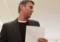 Президиум Верховного Суда отменил приговор, вынесенный Алексею Навальному по делу «Кировлеса», согласно которому политик и блогер отбывал условный срок