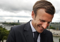 Бывший министр экономики Франции 38-летний Эммануэль Макрон заявил о намерении участвовать в борьбе за пост президента Республики