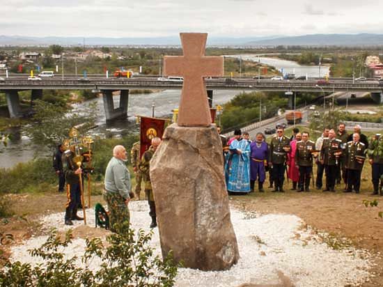 Почему к юбилею города Орла установили памятник его основателю Ивану Грозному, а в Улан-Удэ казакам - нет 