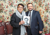 8 ноября в Москву приезжал легендарный актер и мастер боевых искусств Джеки Чан