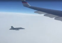 Москва удивлена сопровождением самолета кремлевского пула истребителями ВВС Швейцарии 