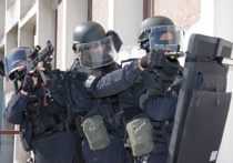 Семь человек задержаны во Франции в ходе антитеррористической операции в ночь на воскресенье