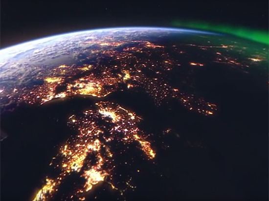 Видеозапись позволяет взглянуть на Землю и космос «с борта МКС»