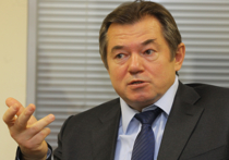 Советник президента РФ Сергей Глазьев приравнял состояние экономики страны к инфаркту миокарда, возложив ответственность за это на руководство Центробанка