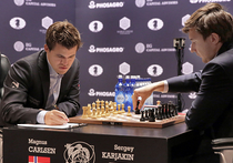 На Манхэттене близится к финишу 55-й матч за звание чемпиона мира по шахматам между норвежцем Карлсеном и побеждающим сейчас россиянином Карякиным