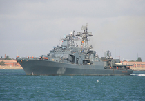 Российский военный противолодочный корабль «Вице-адмирал Кулаков» пришел на помощь экипажу украинского судна, которое терпело бедствие в Средиземном море