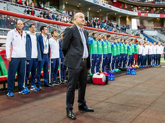 Главный тренер сборной России сделал ряд сенсационных признаний