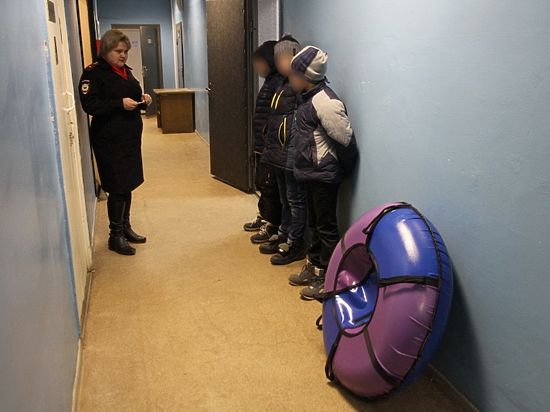 Дети в Костромской области отбирают друг у друга «ватрушки»