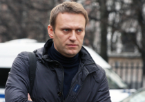 Руководитель Фонда борьбы с коррупцией Алексей Навальный прокомментировал решение судьи Алексея Втюрина, отказавшего в ходатайствах защиты и постановившего назначить следующее заседание по "делу "Кировлеса" уже на завтрашний день, 6 декабря