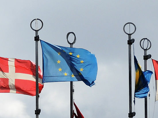 ЕС согласовал план по безвизовому режиму для Украины и Грузии ЕС согласовал план по безвизовому режиму для Украины и Грузии