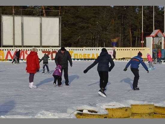 Всего в Серпухове планируют сделать 16 ледовых катков для жителей