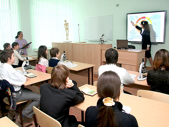 Как используют мультимедиа технологии в ростовской школе №60