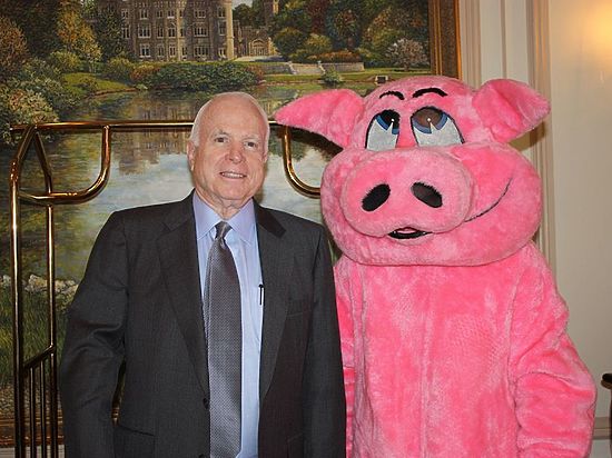 Американский сенатор обвинил в этом уходящего президента Барака Обаму