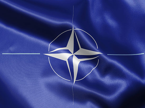 Дуглас Льют прокомметировал отношения с РФ в преддверии заседания Совета Россия-НАТО 