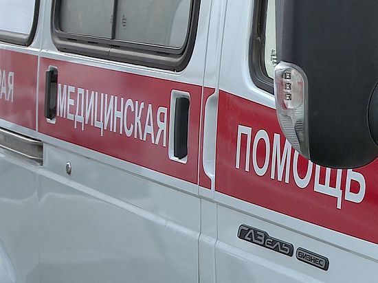 Число жертв отравления парфюмерным средством в Иркутске возросло до 19 человек