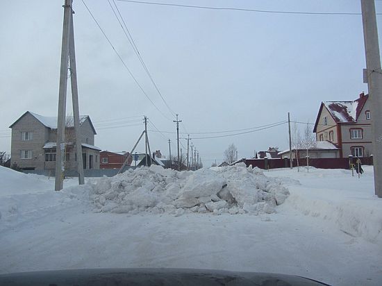 В Барнауле жители Солнечной Поляны вновь перекрыли дорогу