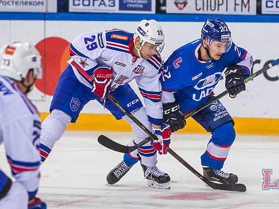 Тольяттинские хоккеисты завершили программу 2016 года игрой с «Салаватом Юлаевым» 