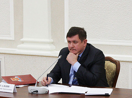Председатель Контрольного Госкомитета Карелии Виталий Галкин, которого подозревают во взятках, арестован в минувшую субботу на два месяца
