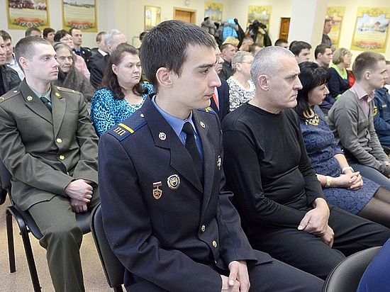 10 ребят из Кирова отправились служить в Президентский полк