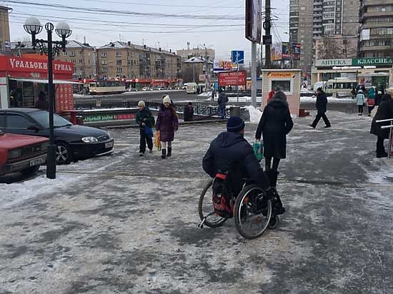 Корреспондент «МК-Урал» выяснил, созданы ли в Челябинске условия для инвалидов