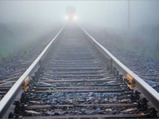 В Оренбургской области на железнодорожных путях найдено тело мужчины 
