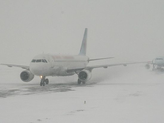 Причиной отмены вечерних авиарейсов в Москву стало штормовое предупреждение