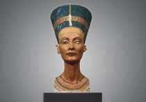 Москвичи смогут полюбоваться копией фантастического бюста Нефертити