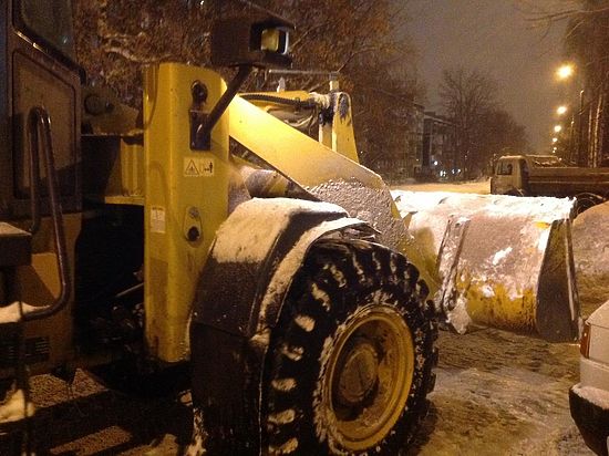 За сутки с ижевских улиц вывезли около 1,5 тонн снега
