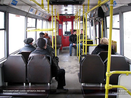 При падении в автобусе пострадала жительница Ижевска
