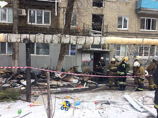 При взрыве дома в Саратове пострадали 7 человек