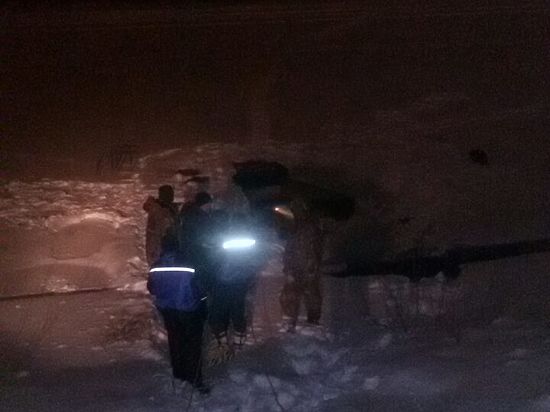 Снегоход ушел под воду на Урале в Оренбургском районе 