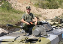 Об офицере из Татарстана, который героически погиб вдали от родины, рассказали жена, первая учительница и кураторы из казанского артиллерийского училища