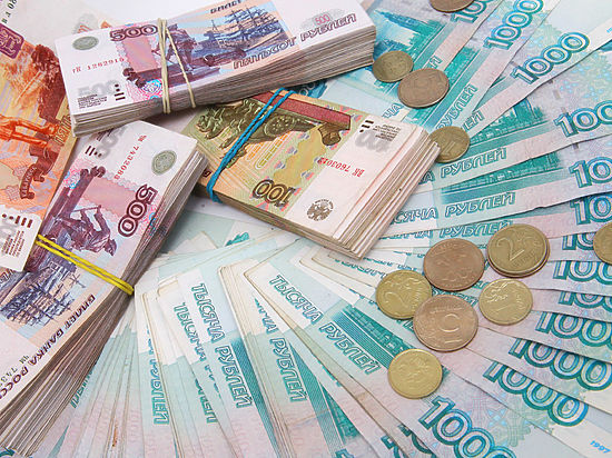 С 1 июля 2017 года минимальный размер оплаты труда будет равен почти 9 тысячам рублей