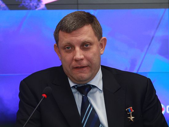 Захарченко: в Крыму 12 тыс. беженцев из ДНР, остальные – предатели