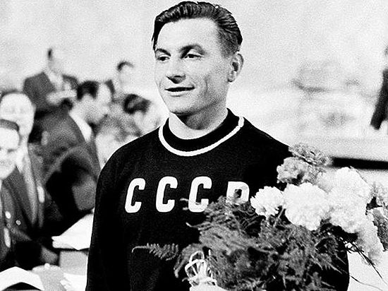 Первый олимпийский чемпион Иван Удодов - единственный из олимпиоников, кто не получил государственной награды.  